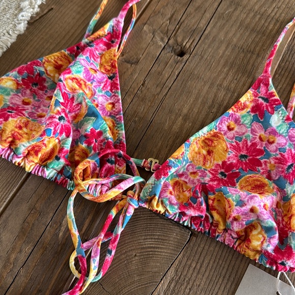 ‘BRING IT HOME TO ME’ FRONT TIE TOP - Picture 6 of 11